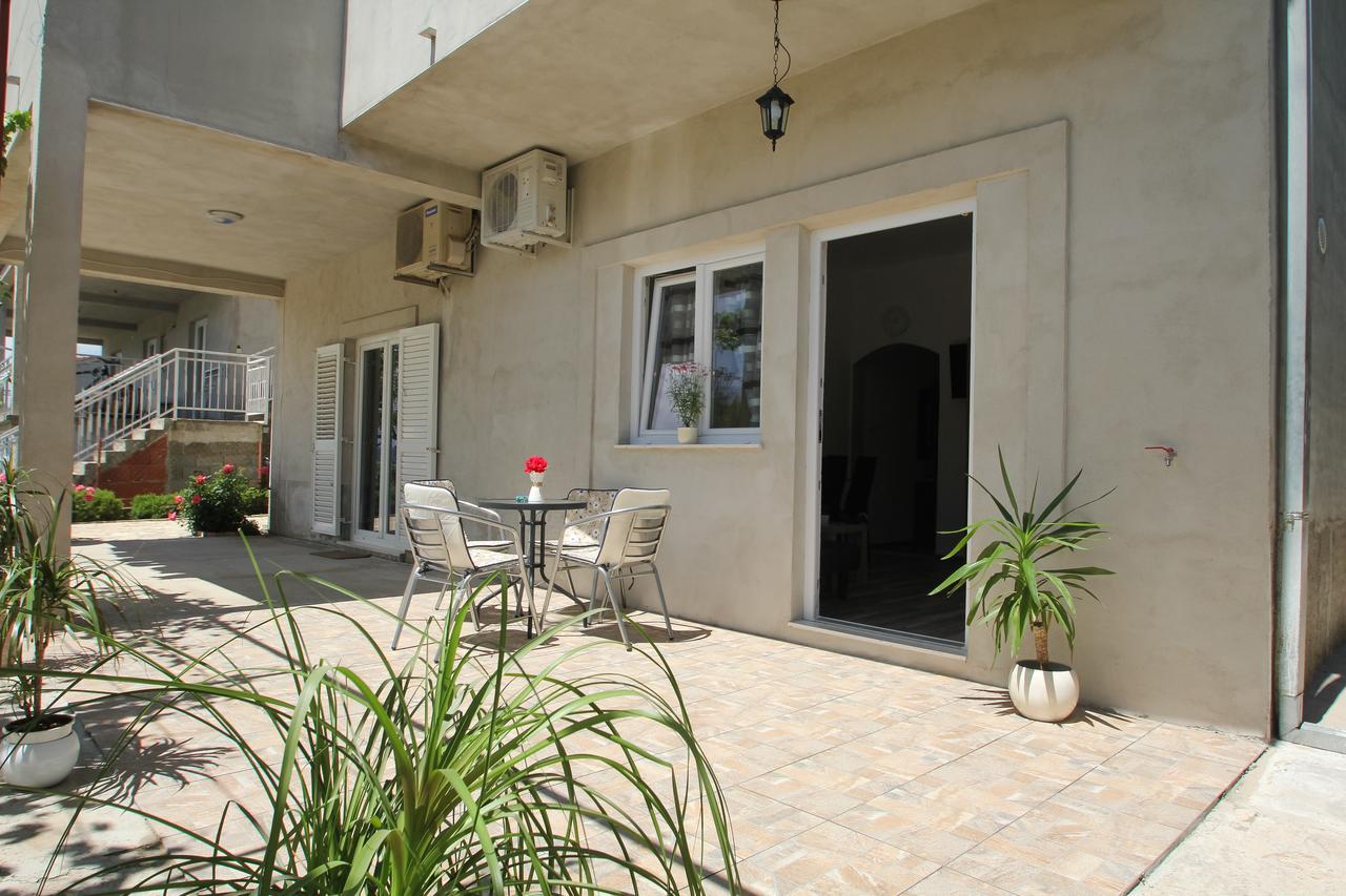 Apartment Afrodita Каштела Экстерьер фото